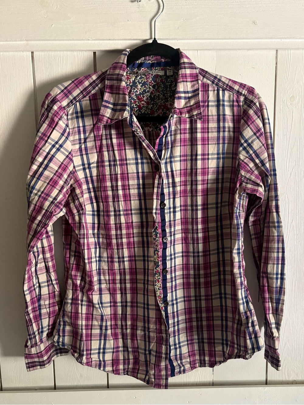 Plaid Button-Up Shirt in Pink, Navy & Cream
